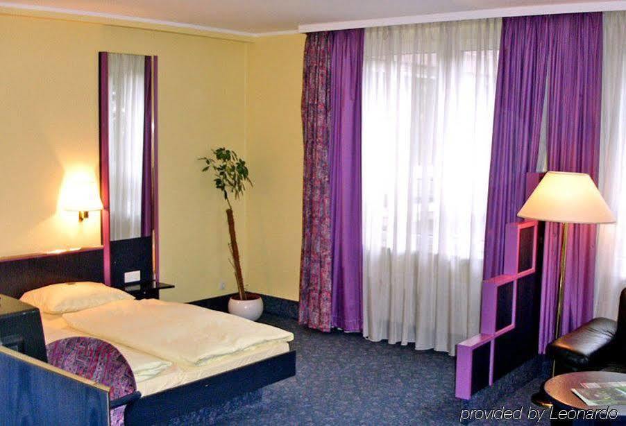 Hotel Domicil Hamburg By Golden Tulip Hamburgo Exterior foto